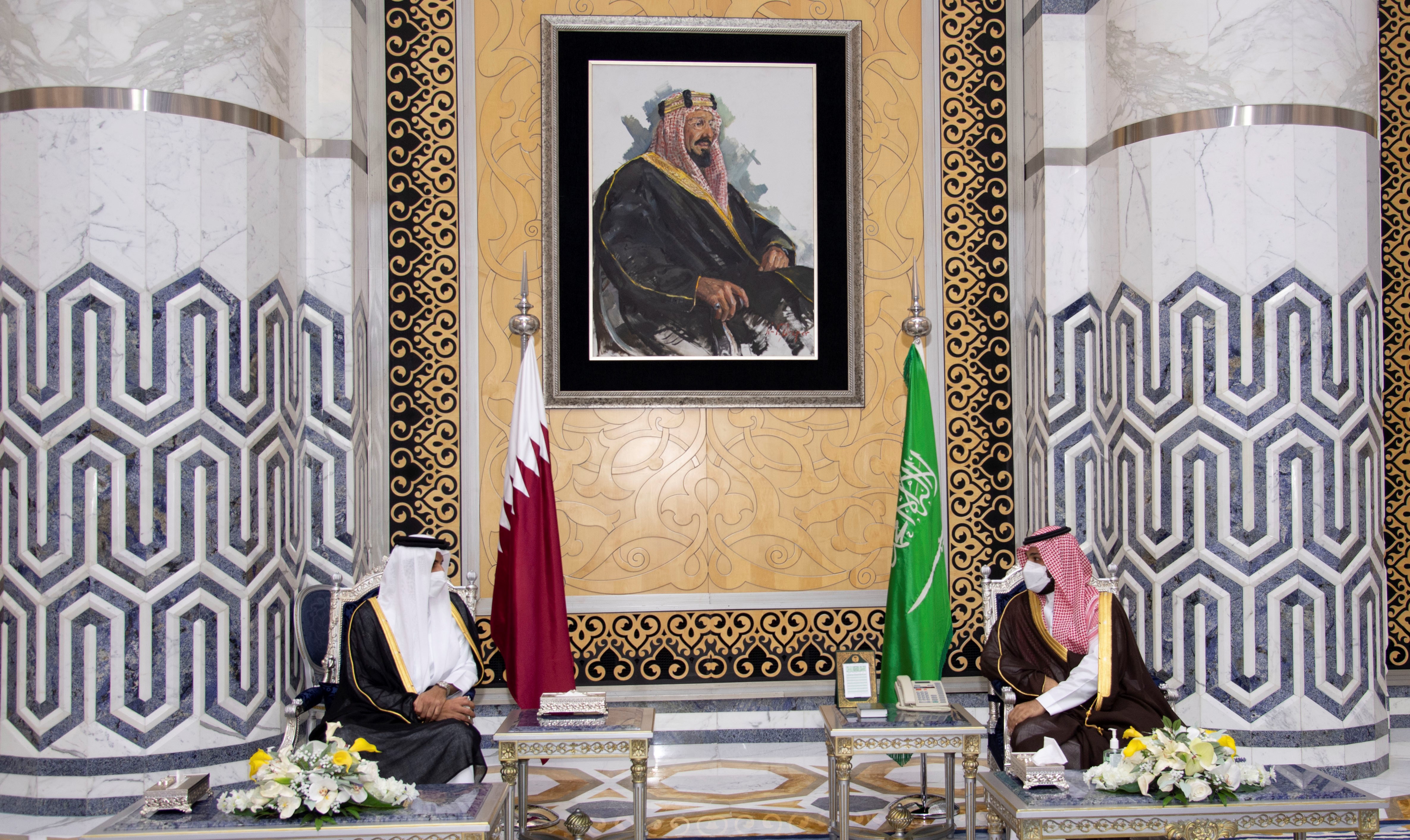 سمو الأمير يصل إلى جدة